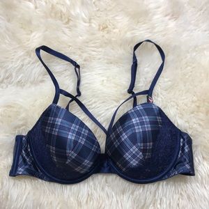 VS very sexy push up bra  34B oritq